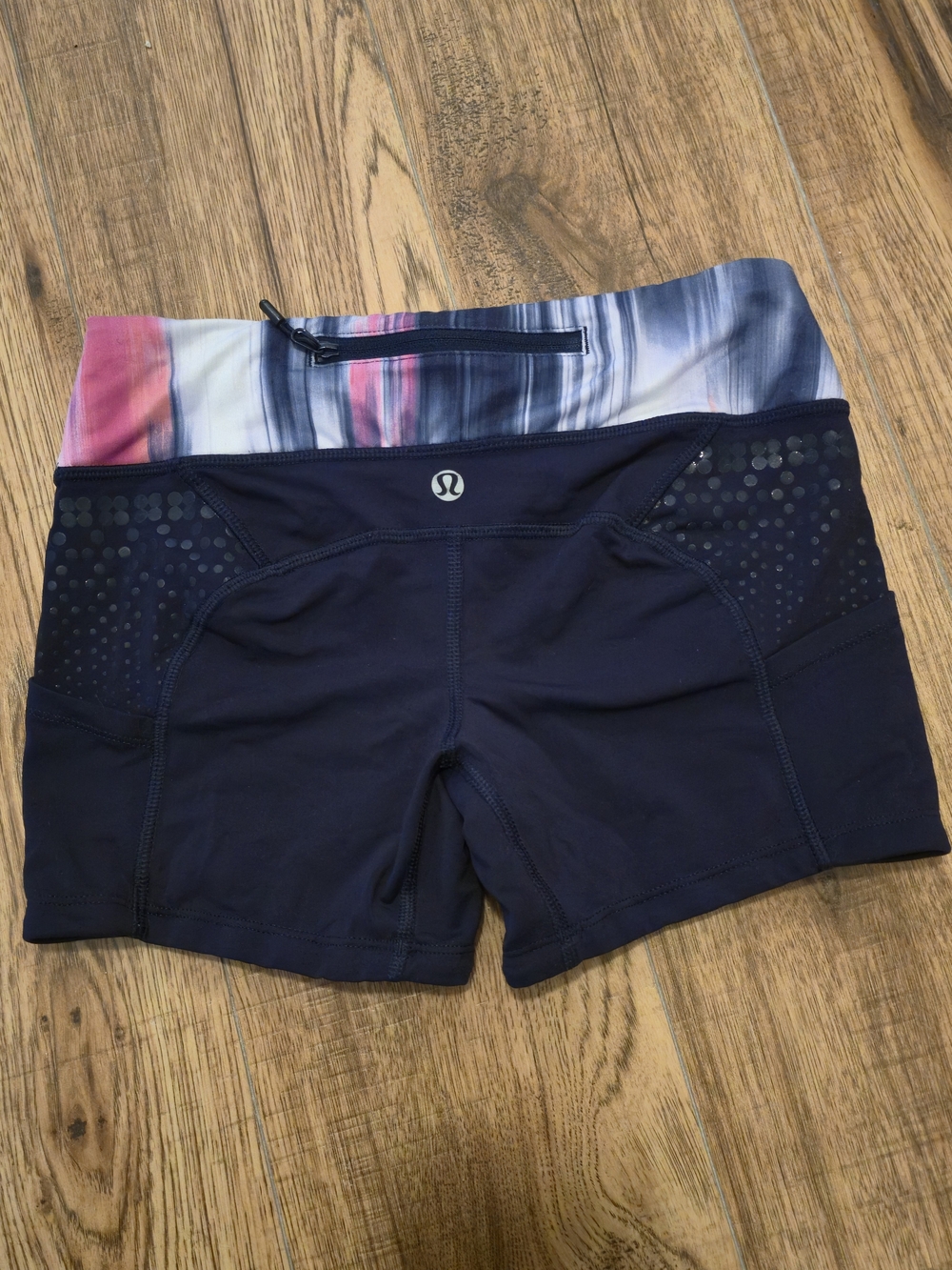 Lululemon Speed Track Short Navy Watercolor Brushstroke Printed Waistband Shorts